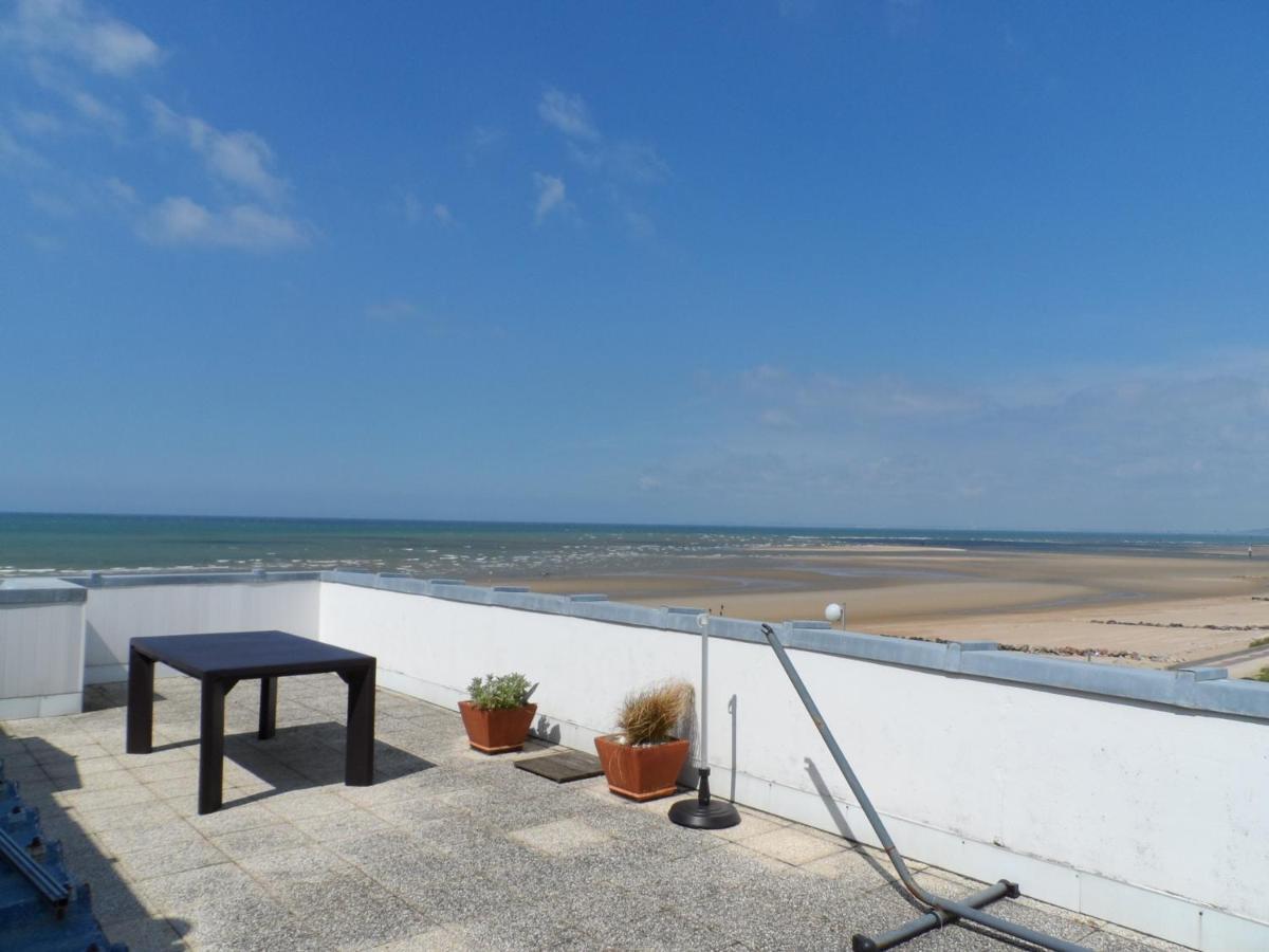 Appartement Avec Terrasse Panoramique, Acceptant Les Animaux, Parking - Fr-1-487-281 Cabourg Exterior photo